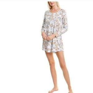 NWT Hale Bob Woman’s Henley Sleepshirt Size Medium Light Blue Floral Beige Khaki